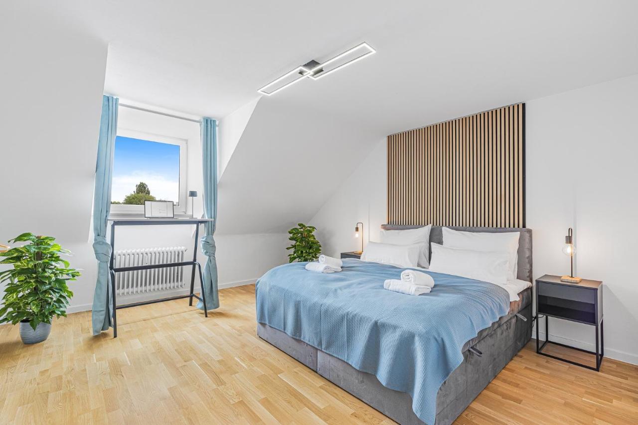 Prime: Design Fur 4 - Zentrale Lage Apartment *