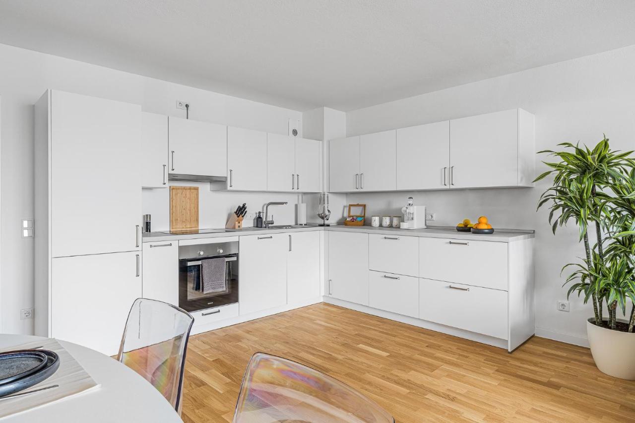 Prime: Design Fur 4 - Zentrale Lage